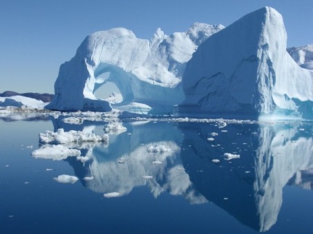 Hurtigruten Iceberg